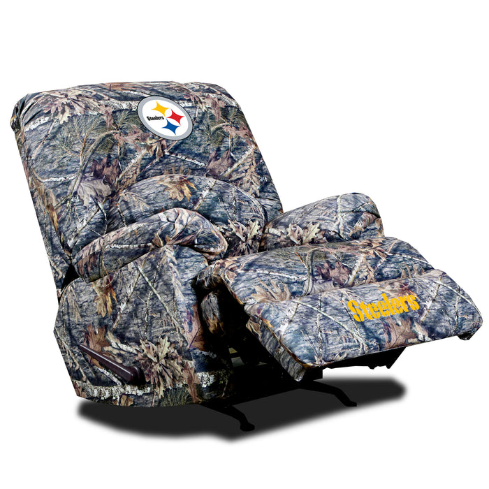 Officially Licensed NFL GM Camo Recliner