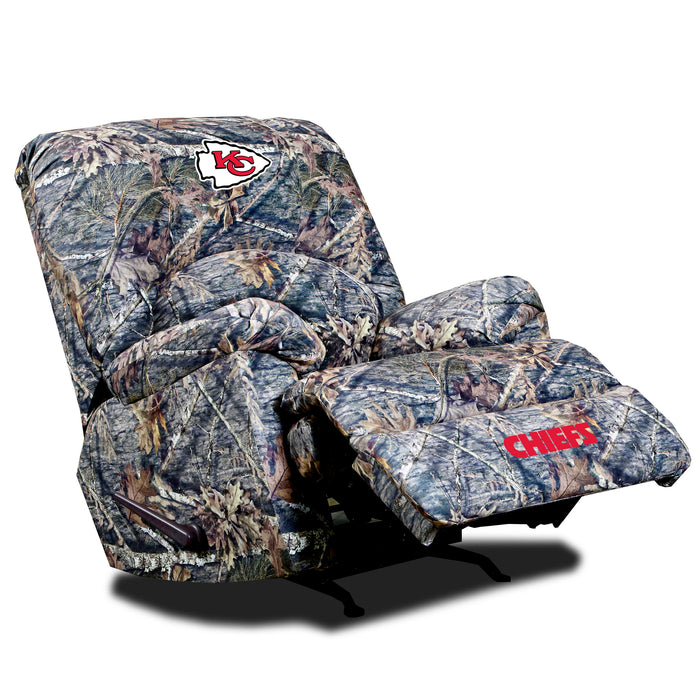 Officially Licensed NFL GM Camo Recliner