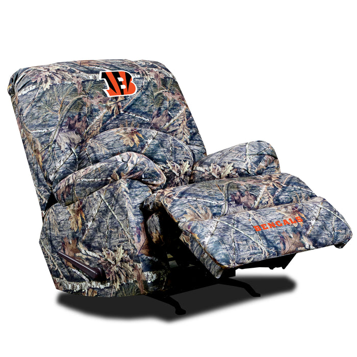 Officially Licensed NFL GM Camo Recliner