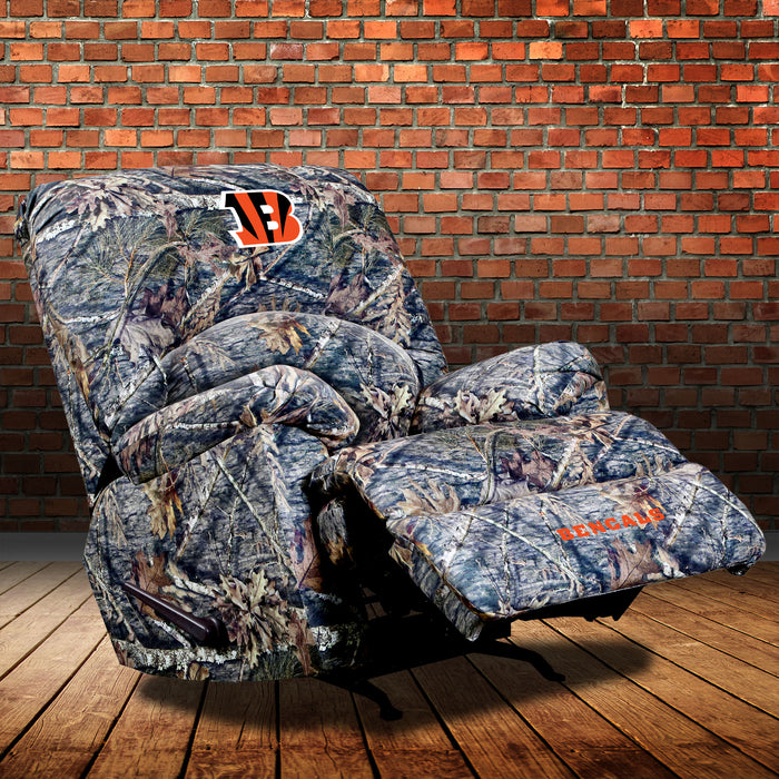 Officially Licensed NFL GM Camo Recliner